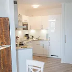 Inselblume 43 - Zentrumsnahe, Moderne In Feriehus